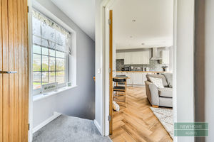 Photo 16- click for photo gallery